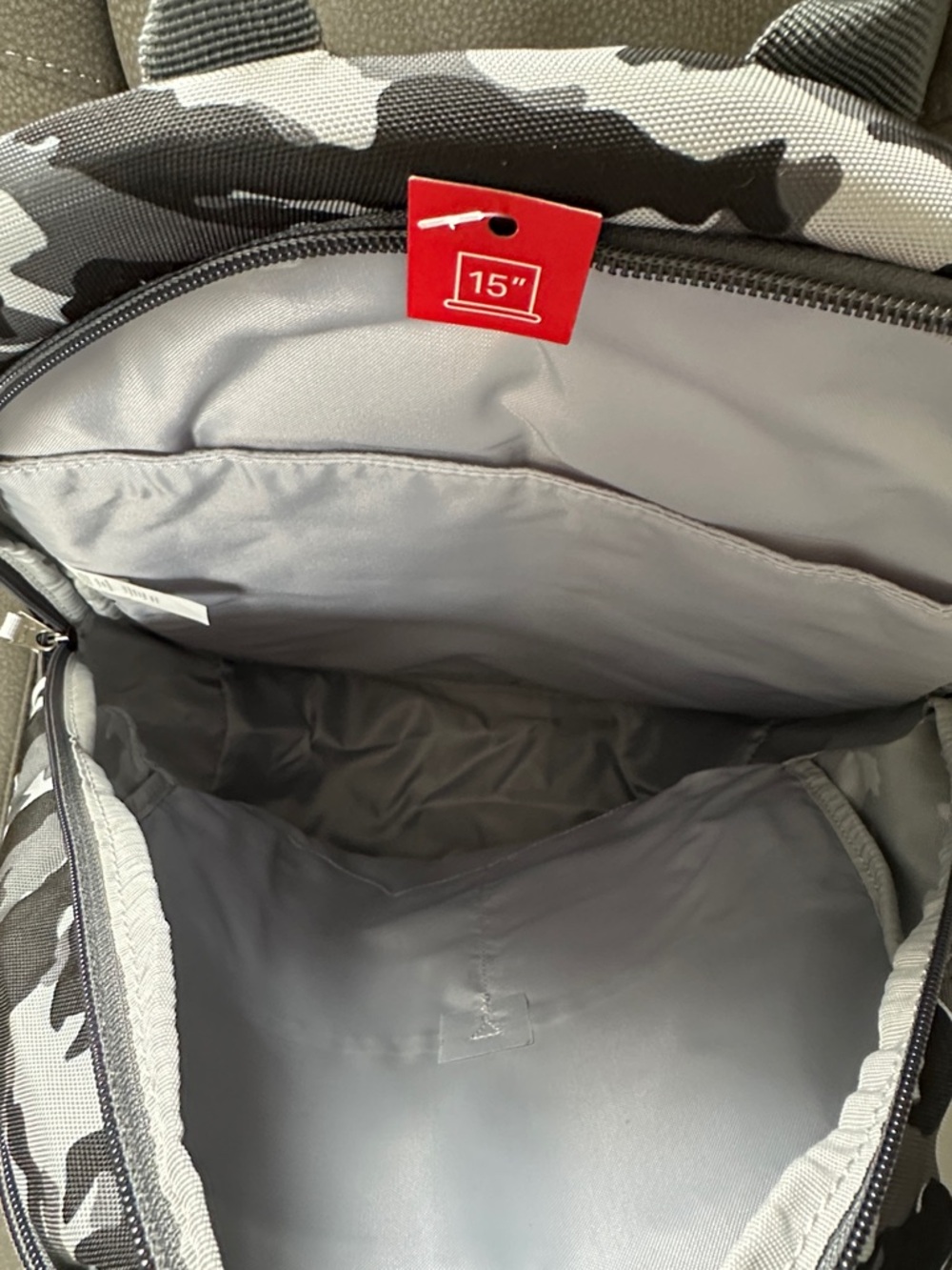Under Armour Men’s Black & Gray Camo Backpack with White Accents - Picture 3 of 9